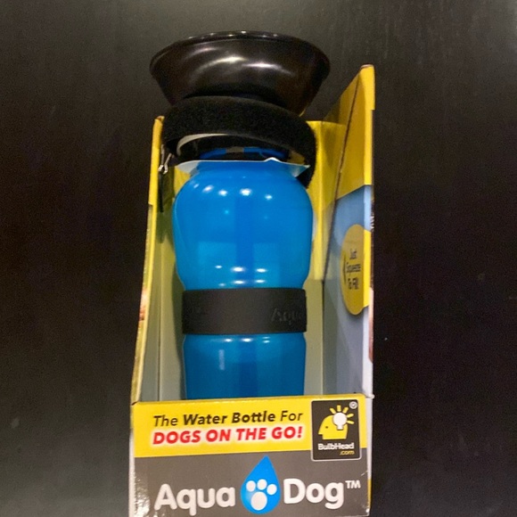 Portable Dog Water Bottle - Picture 1 of 4